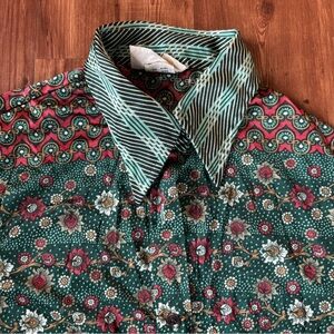 Vintage Bobbie Brooks Green Floral Shirt
